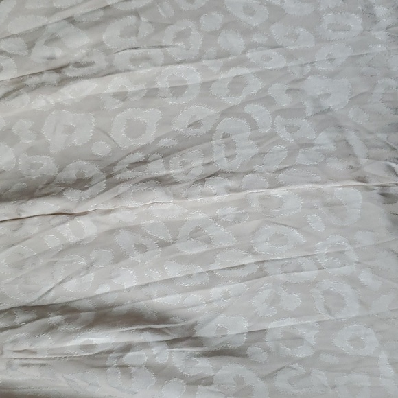 Savanna Jane large champagne leopard print dress - Picture 6 of 15